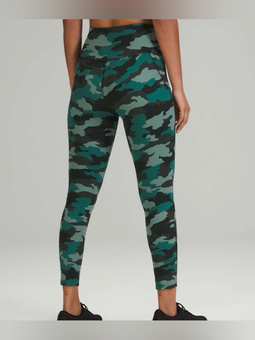 Lululemon Base Pace High Rise Running Tight 25" Womens 8 Camo Gym Active